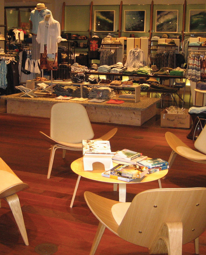 shore-row-05-02 Shore, Sarasota Retail Environment